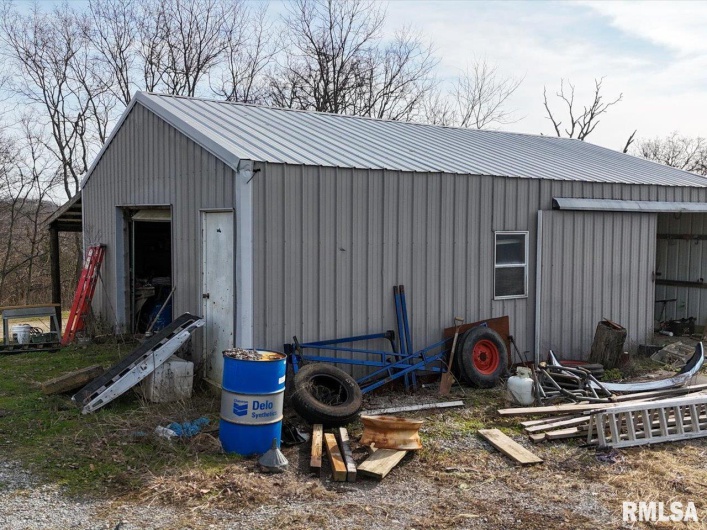 24 Fox Trott Lane, Golconda, Illinois 62938, 3 Bedrooms Bedrooms, 0 ,2 BathroomsBathrooms,Residential,For Sale,Fox Trott,0,RMAPA1263733