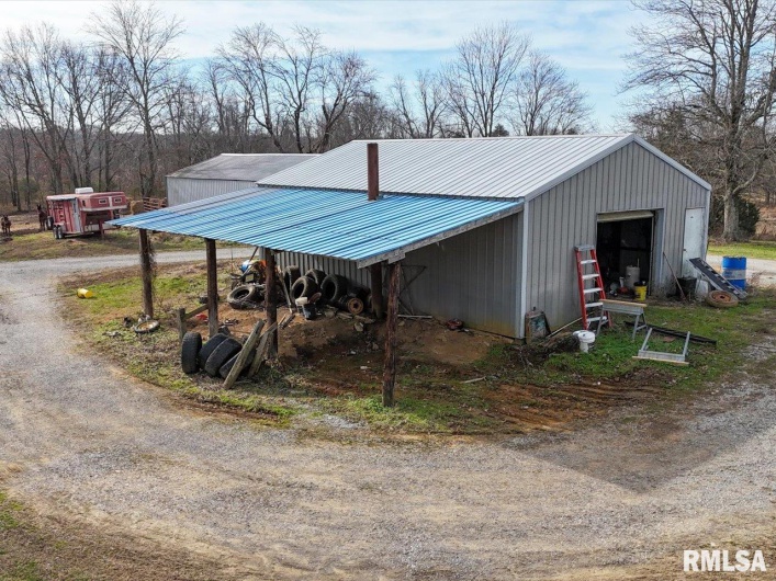 24 Fox Trott Lane, Golconda, Illinois 62938, 3 Bedrooms Bedrooms, 0 ,2 BathroomsBathrooms,Residential,For Sale,Fox Trott,0,RMAPA1263733