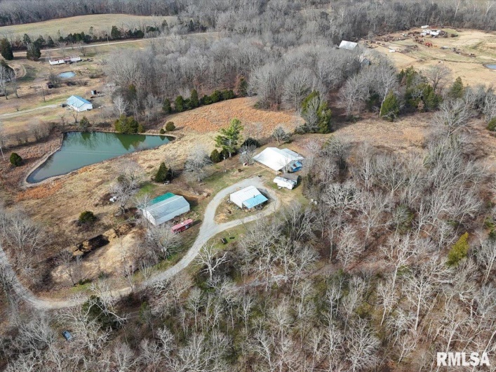 24 Fox Trott Lane, Golconda, Illinois 62938, 3 Bedrooms Bedrooms, 0 ,2 BathroomsBathrooms,Residential,For Sale,Fox Trott,0,RMAPA1263733