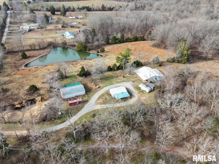 24 Fox Trott Lane, Golconda, Illinois 62938, 3 Bedrooms Bedrooms, 0 ,2 BathroomsBathrooms,Residential,For Sale,Fox Trott,0,RMAPA1263733