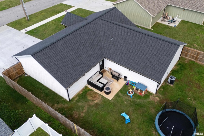 306 PENNSYLVANIA Avenue, Carterville, Illinois 62918, 3 Bedrooms Bedrooms, 0 ,2 BathroomsBathrooms,Residential,For Sale,PENNSYLVANIA,0,RMAPA1263741