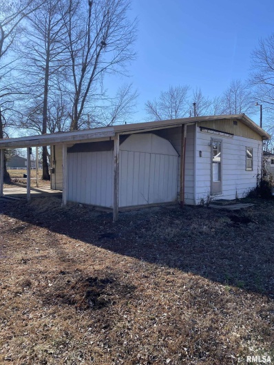 313 WEBSTER Street, Herrin, Illinois 62948, 1 Bedroom Bedrooms, 0 ,1 BathroomBathrooms,Residential,For Sale,WEBSTER,0,RMAPA1263718