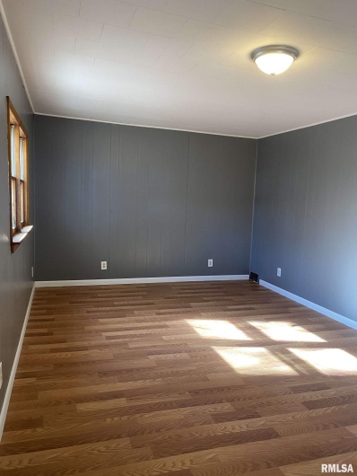 313 WEBSTER Street, Herrin, Illinois 62948, 1 Bedroom Bedrooms, 0 ,1 BathroomBathrooms,Residential,For Sale,WEBSTER,0,RMAPA1263718