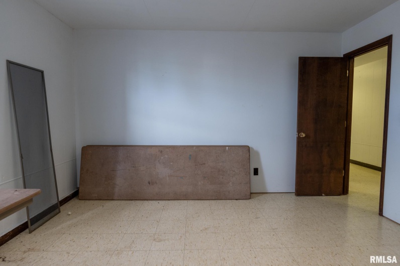 1140 Giant City Road, Carbondale, Illinois 62901, 0 , 0 ,0,Commercial Sale,For Sale,Giant City,0,RMAPA1263743