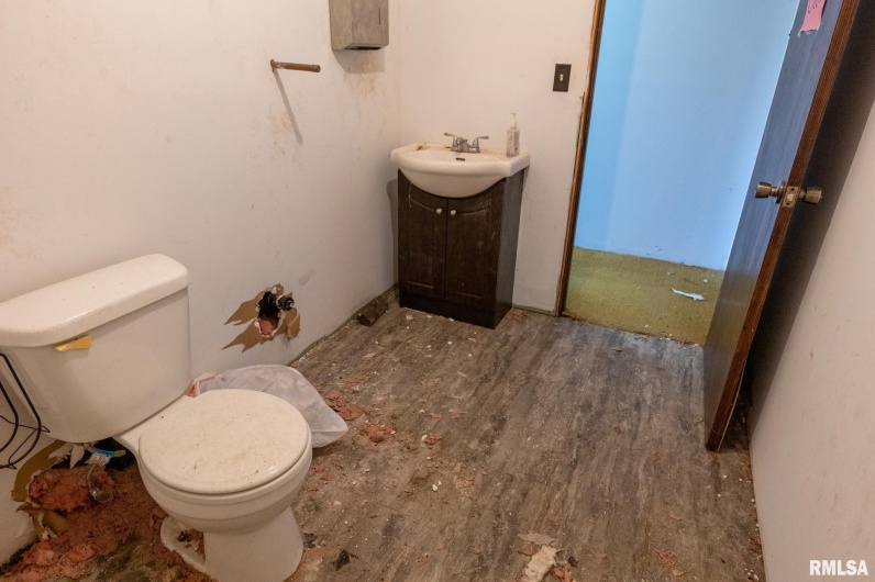 1140 Giant City Road, Carbondale, Illinois 62901, 0 , 0 ,0,Commercial Sale,For Sale,Giant City,0,RMAPA1263743