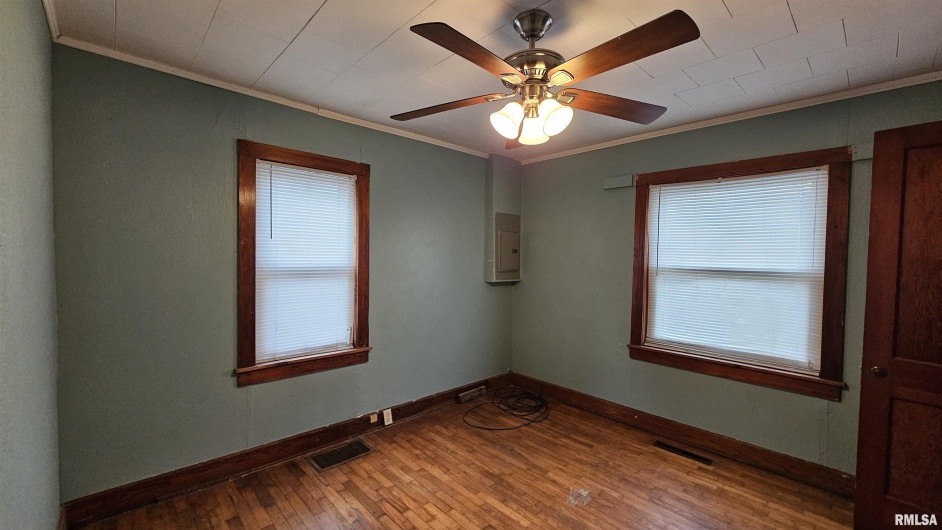 804 HARRISON Street, Herrin, Illinois 62948, 2 Bedrooms Bedrooms, 0 ,1 BathroomBathrooms,Residential,For Sale,HARRISON,0,RMAPA1263747