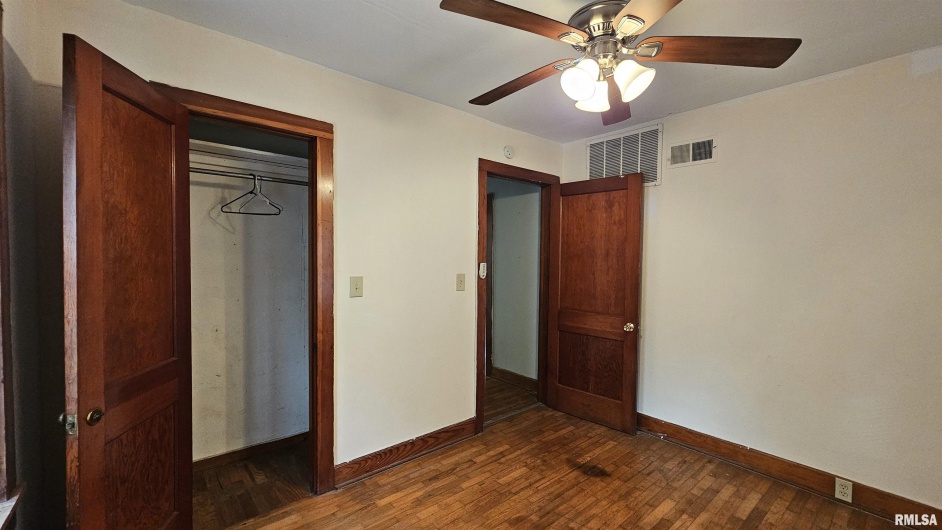 804 HARRISON Street, Herrin, Illinois 62948, 2 Bedrooms Bedrooms, 0 ,1 BathroomBathrooms,Residential,For Sale,HARRISON,0,RMAPA1263747