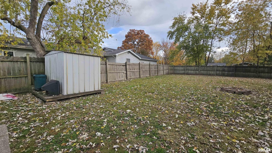 804 HARRISON Street, Herrin, Illinois 62948, 2 Bedrooms Bedrooms, 0 ,1 BathroomBathrooms,Residential,For Sale,HARRISON,0,RMAPA1263747