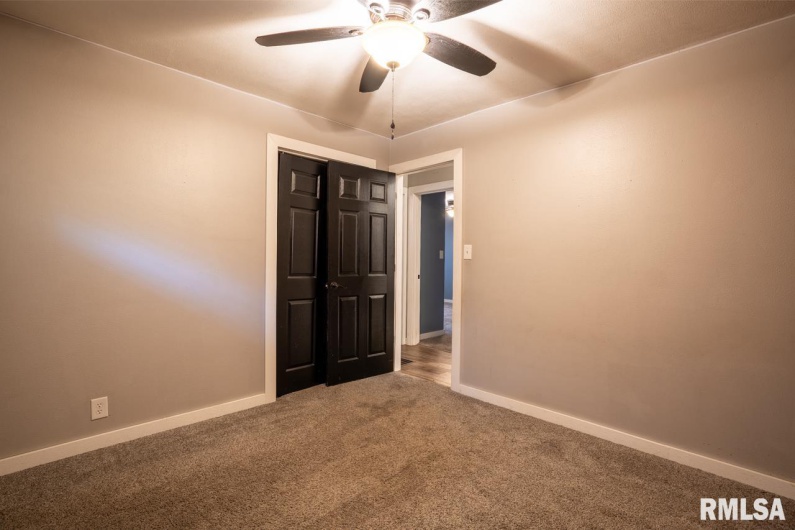 1104 POPLAR Street, Herrin, Illinois 62948, 3 Bedrooms Bedrooms, 0 ,1 BathroomBathrooms,Residential,For Sale,POPLAR,0,RMAPA1263795