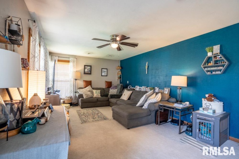 116 CIRCLE Drive, Herrin, Illinois 62948, 3 Bedrooms Bedrooms, 0 ,1 BathroomBathrooms,Residential,For Sale,CIRCLE,0,RMAPA1263904