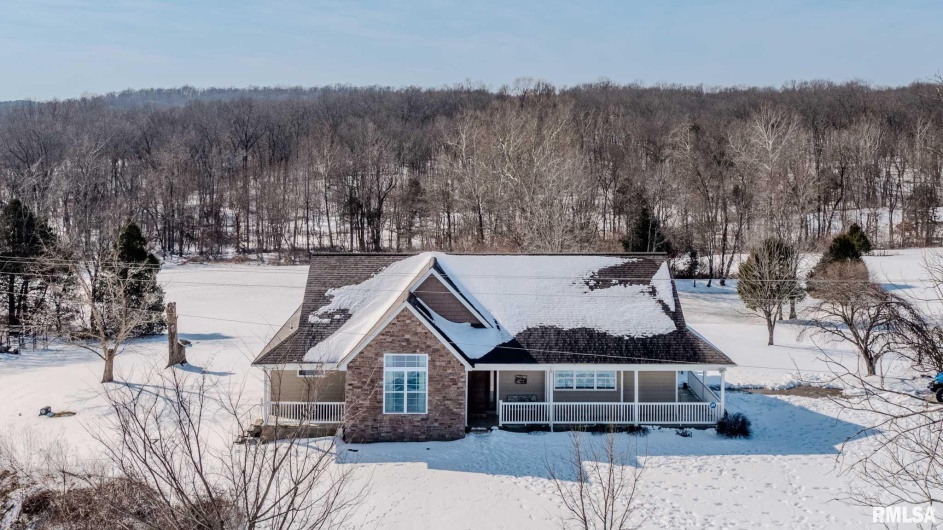 1135 Palzo Road, Creal Springs, Illinois 62922, 3 Bedrooms Bedrooms, 0 ,2 BathroomsBathrooms,Residential,For Sale,Palzo,0,RMAPA1263923