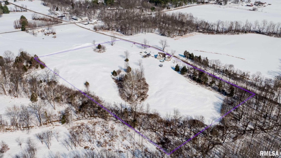 1135 Palzo Road, Creal Springs, Illinois 62922, 3 Bedrooms Bedrooms, 0 ,2 BathroomsBathrooms,Residential,For Sale,Palzo,0,RMAPA1263923