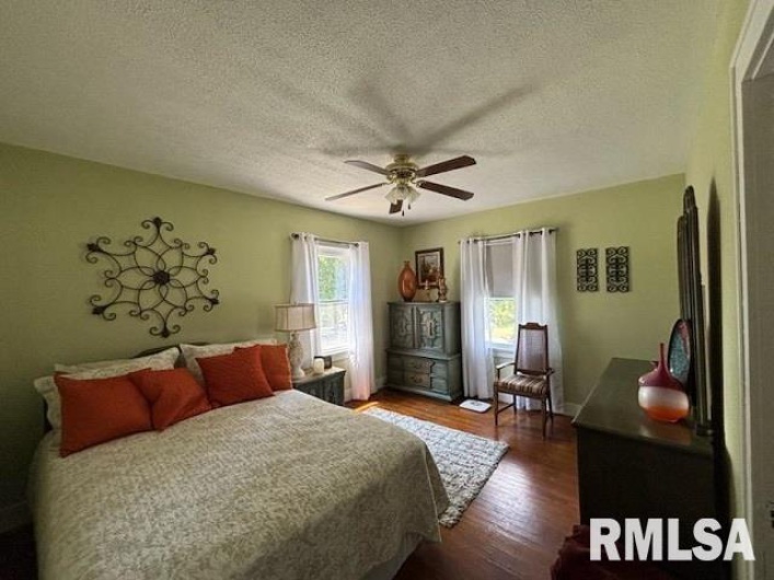 814 3RD Street, Rosiclare, Illinois 62982, 2 Bedrooms Bedrooms, 0 ,1 BathroomBathrooms,Residential,For Sale,3RD,0,RMAPA1263931