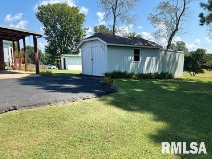 814 3RD Street, Rosiclare, Illinois 62982, 2 Bedrooms Bedrooms, 0 ,1 BathroomBathrooms,Residential,For Sale,3RD,0,RMAPA1263931