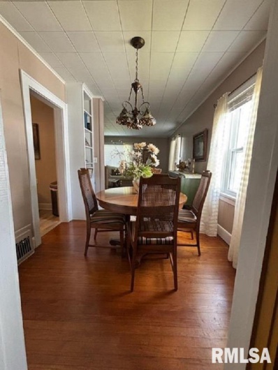 814 3RD Street, Rosiclare, Illinois 62982, 2 Bedrooms Bedrooms, 0 ,1 BathroomBathrooms,Residential,For Sale,3RD,0,RMAPA1263931