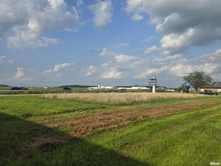 000 Airway Drive, Marion, Illinois 62959, 0 , 0 ,0,Land,For Sale,Airway,0,RMAPA1263451