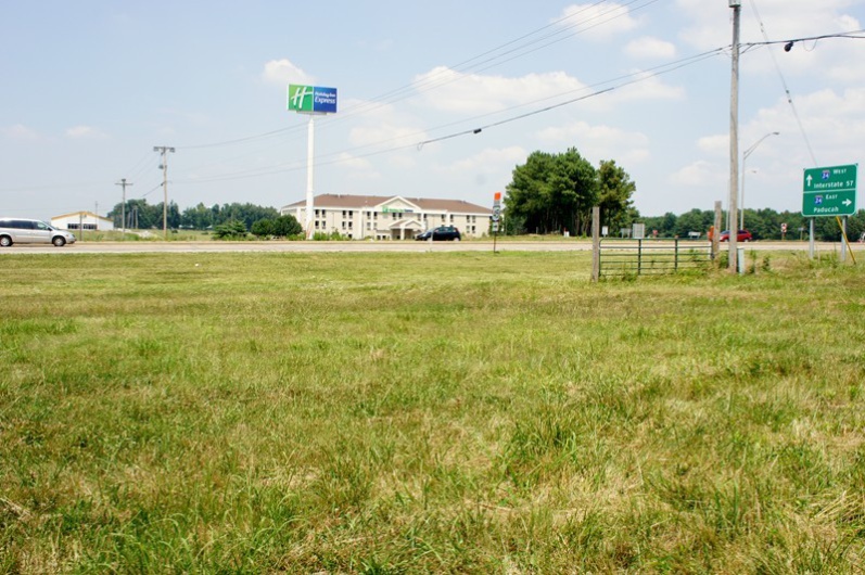 2134 5TH Street, Metropolis, Illinois 62960, 0 , 0 ,0,Land,For Sale,5TH,0,RMAEB307324