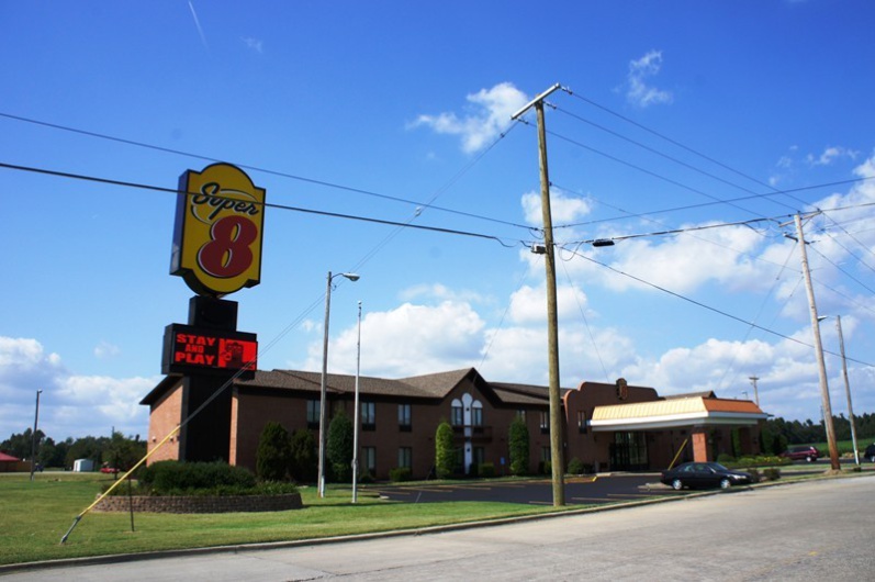 2134 5TH Street, Metropolis, Illinois 62960, 0 , 0 ,0,Land,For Sale,5TH,0,RMAEB307324