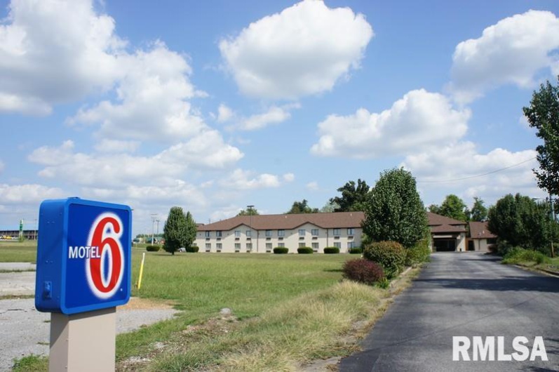 2134 5TH Street, Metropolis, Illinois 62960, 0 , 0 ,0,Land,For Sale,5TH,0,RMAEB307324