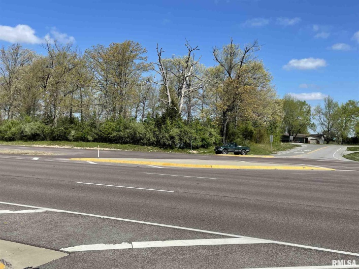 10311 FLEMING Road, Carterville, Illinois 62918, 0 , 0 ,0,Commercial Sale,For Sale,FLEMING,0,RMAEB439056