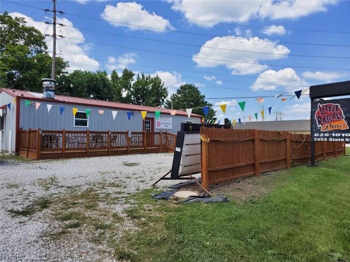 2453 State Street, Chester, Illinois 62233, ,Commercial Sale,For Sale,State,MAR19057082
