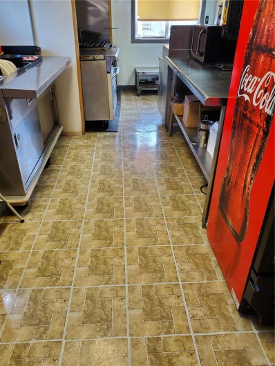 2453 State Street, Chester, Illinois 62233, ,Commercial Sale,For Sale,State,MAR19057082