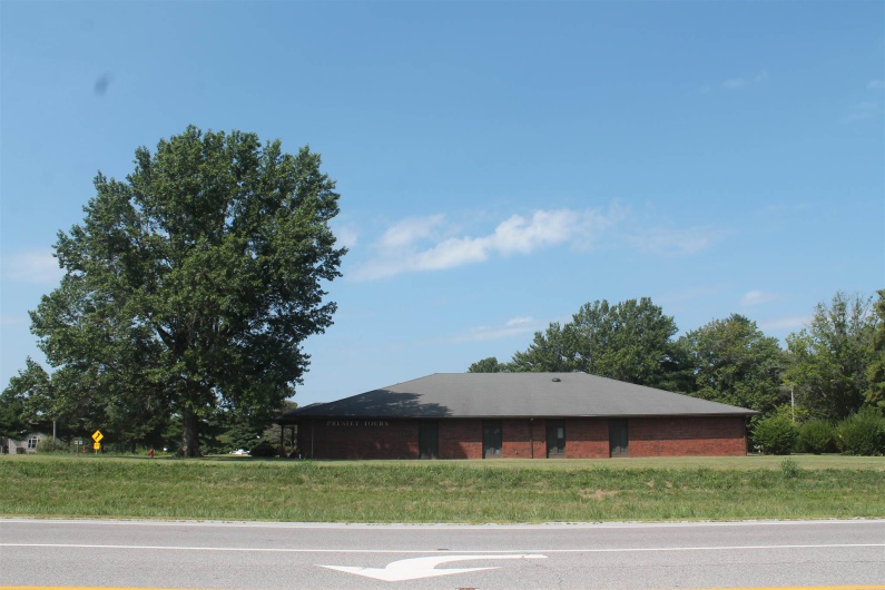 16 Presley Drive, Makanda, Illinois 62958, 0 , 0 ,0,Commercial Sale,For Sale,Presley,0,RMAEB441295