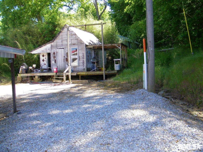 1073 Bay City Road, Golconda, Illinois 62938, 5 Bedrooms Bedrooms, 0 ,2 BathroomsBathrooms,Residential,For Sale,Bay City,0,RMAEB440889