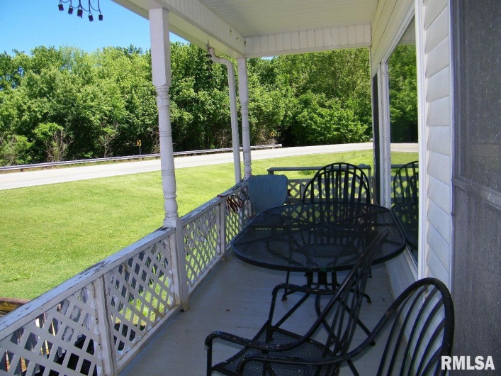 1073 Bay City Road, Golconda, Illinois 62938, 5 Bedrooms Bedrooms, 0 ,2 BathroomsBathrooms,Residential,For Sale,Bay City,0,RMAEB440889