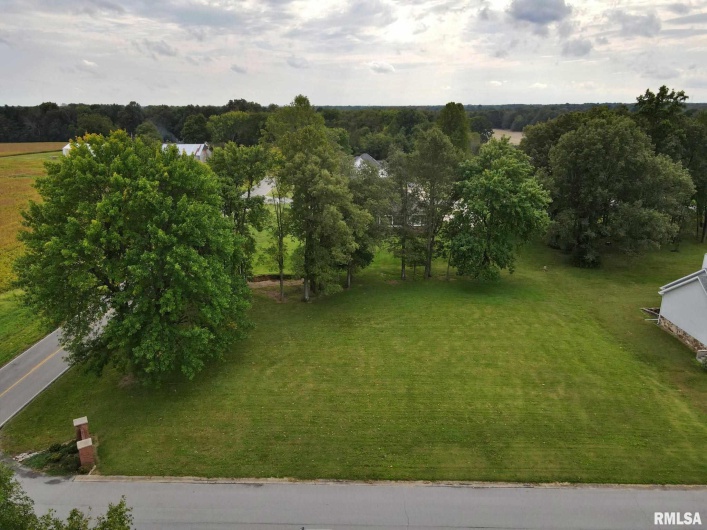 00 HAWTHORNE Lane, Metropolis, Illinois 62960, 0 , 0 ,0,Land,For Sale,HAWTHORNE,0,RMAEB441710