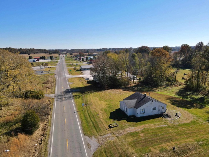 521 VINE Street, Vienna, Illinois 62995, 0 , 0 ,0,Commercial Sale,For Sale,VINE,0,RMAEB424750