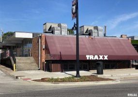 608-610 ILLINOIS Avenue, Carbondale, Illinois 62901, 0 , 0 ,0,Commercial Sale,For Sale,ILLINOIS,0,RMAEB435140