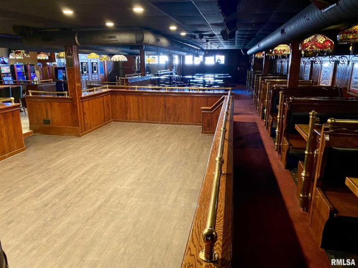608-610 ILLINOIS Avenue, Carbondale, Illinois 62901, 0 , 0 ,0,Commercial Sale,For Sale,ILLINOIS,0,RMAEB435140