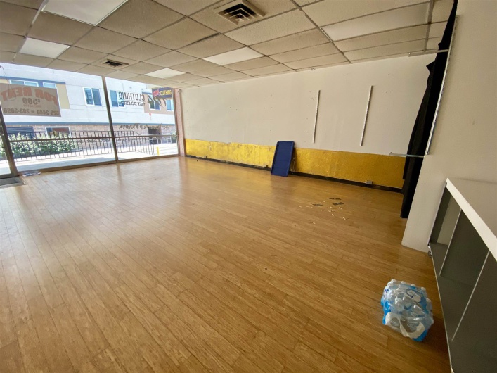 608-610 ILLINOIS Avenue, Carbondale, Illinois 62901, 0 , 0 ,0,Commercial Sale,For Sale,ILLINOIS,0,RMAEB435140