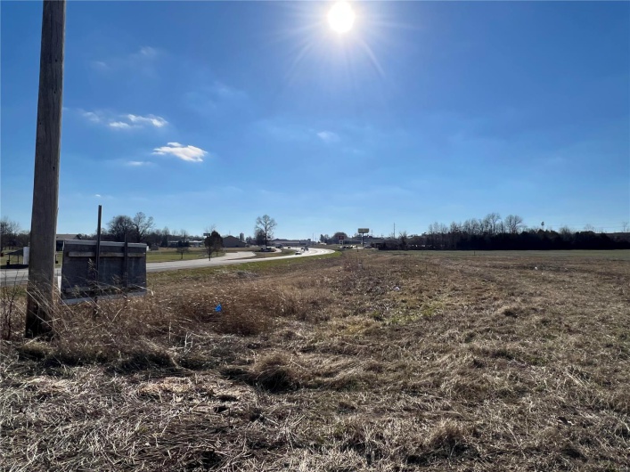 0 Hwy 51, Perryville, Missouri 63775, ,Commercial Sale,For Sale,Hwy 51,MAR16046408