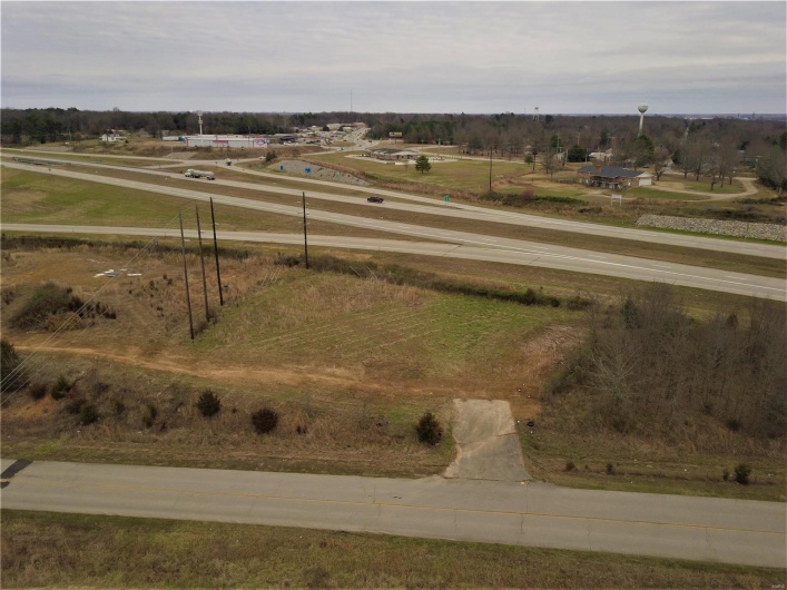 0 West Outer Road and US 67 S, Poplar Bluff, Missouri 63901, ,Land,For Sale,West Outer Road and US 67 S,MAR21088855