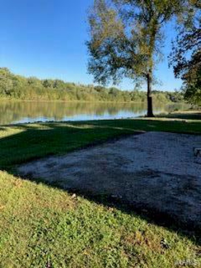 0 White Swan Park, Baldwin, Illinois 62217, ,Land,For Sale,White Swan Park,MAR17096895