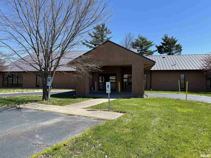 324 4TH Street, Marion, Illinois 62959, 0 , 0 ,0,Commercial Sale,For Sale,4TH,0,RMAEB443993